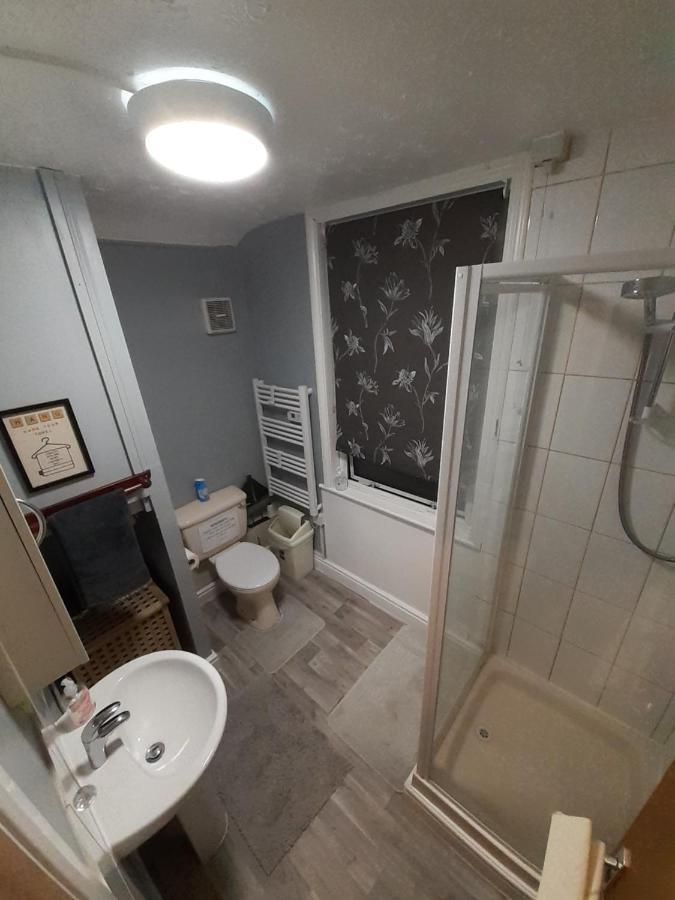 Caversham Lodge Reading Extérieur photo